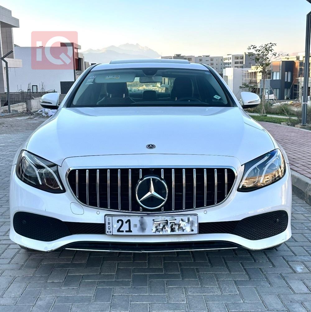 مرسيدس بنز E-Class